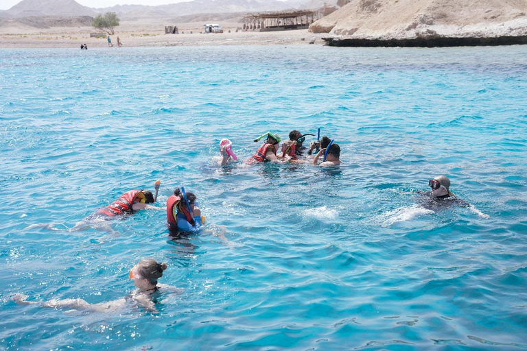 Sharm El Sheikh: Ras Mohamed Cruise met snorkelen &amp; lunch