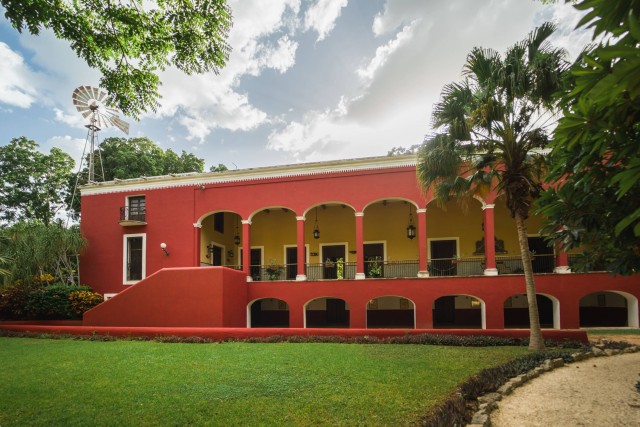 Visit Merida Hacienda Sotuta de Peon w/ Cenote & Henequen Tour in Mérida