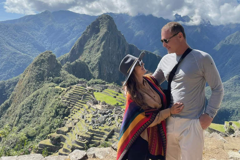From Cusco: Full-Day Group Tour of Machu Picchu Machu Picchu Tour with Standard Expedition or Voyager Train