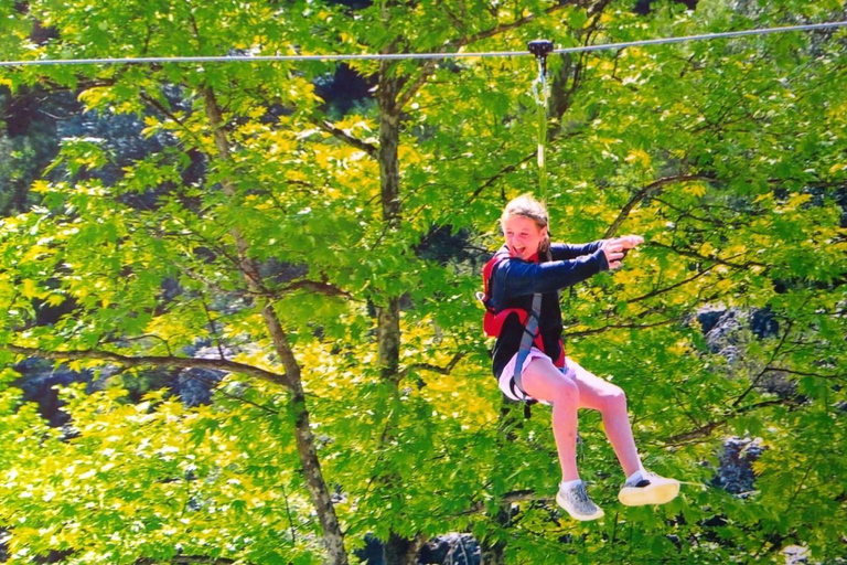 Kanion Antalya Köprülü: Canyoning Rafting Zıp z lunchemAntalya: Kanion Köprülü, rafting Jeep Quad tyrolka i lunch