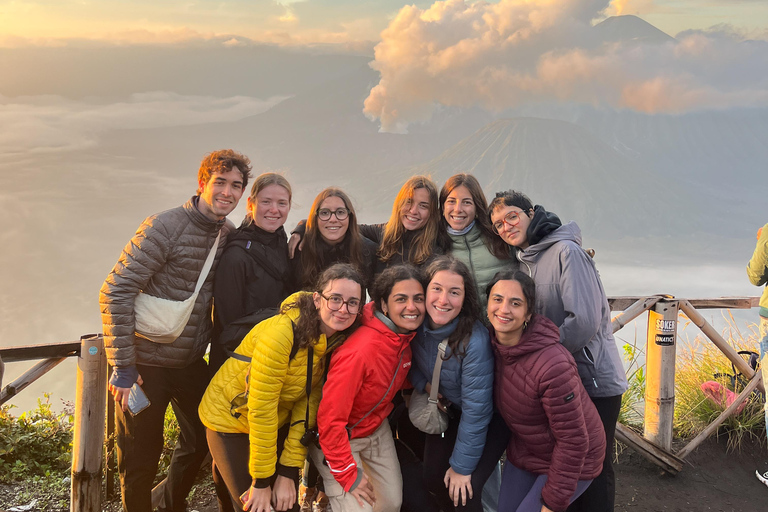 Probolinggo: Bromo Sunrise & Gili Ketapang Snorkeling Tour