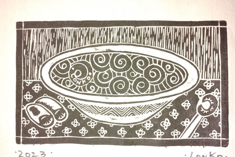 Valparaiso: Walking Tour by Galleries, workshops, crafters & artists