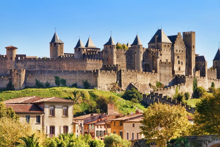 Carcassonne: gra eksploracyjna średniowiecznej cytadeliGra Carcassonne: Eksploracja miasta na smartfony