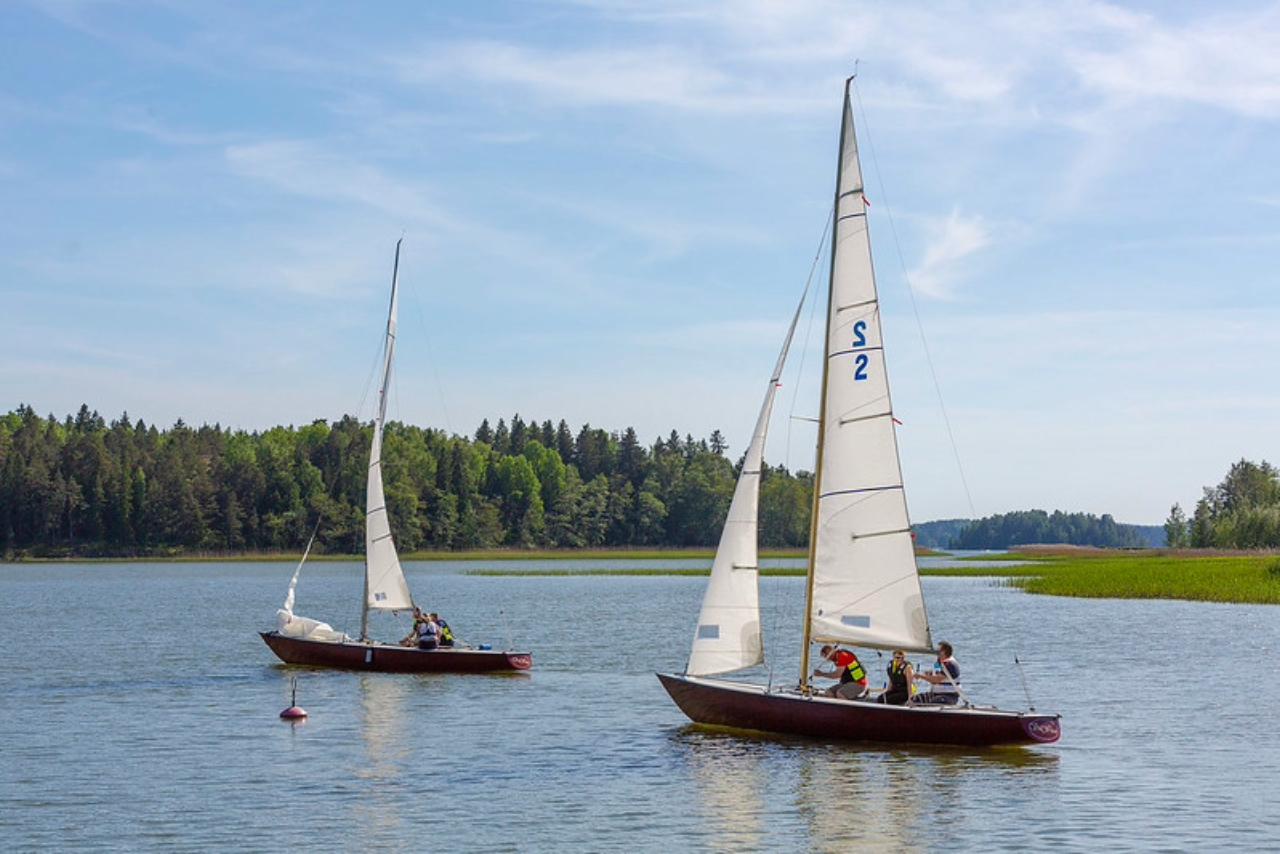 Kuusisto: Segeln, Kaffeepause und Saunaerlebnis