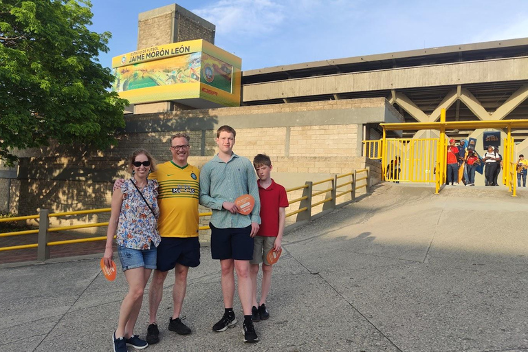 Cartagena: Vive la experiencia de un partido con aficionados locales