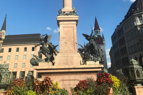 Munich: Private Walking Tour with good laughs and much info