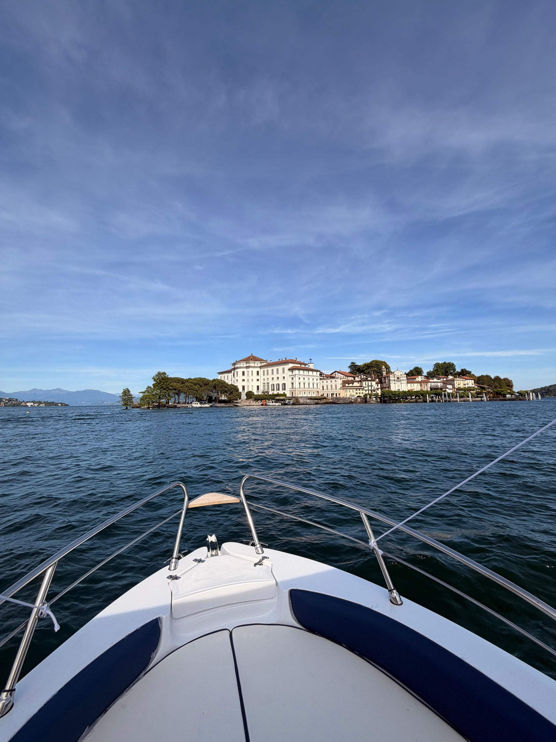 Baveno: Bootstour ohne Führerschein zu den Borromäischen Inseln