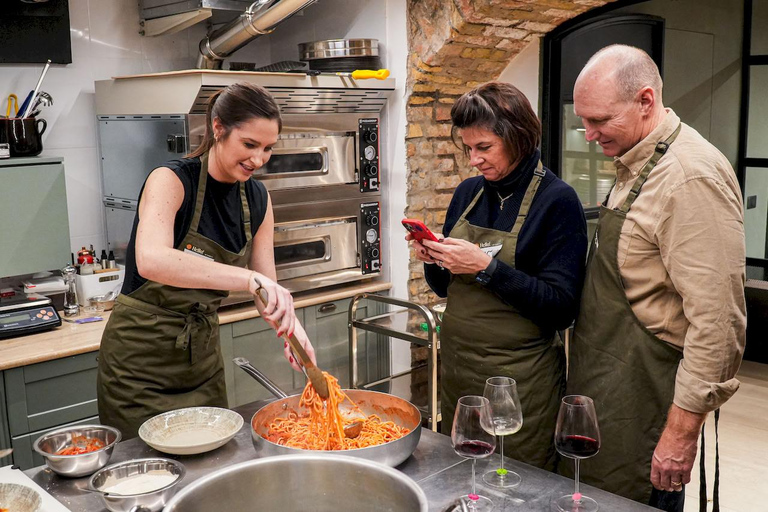 Rome: Hands-On Pasta & Tiramisu Class with Unlimited Wine 3-in-1 Pasta, Ravioli & Tiramisu Class by Piazza Mattei