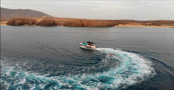 Lanzarote: Sailing along the volcanic coast with an aperitif