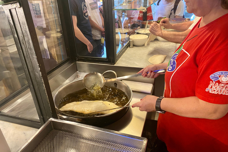 Naples: Street Food and Guided Sightseeing Walking Tour