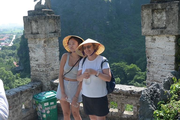 Desde Ninh Binh Hoa Lu, Trang An y Cueva de Mua Día Completo