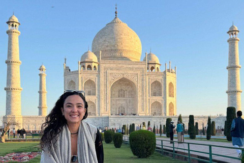 From Delhi Taj Mahal & full Day Agra Tour with 5 star lunch Ac Private Car + Tour Guide.