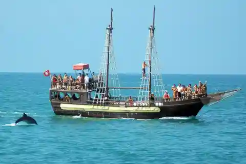 Excursion en bateau pirate sur l'île enchantée des Flamants à Djerba