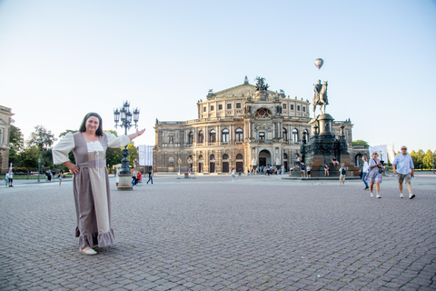 Dresden: Dinner & Wine City Tour through the Historic Old Town