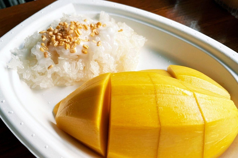 Bangkok: Jay Fai Michelin-star table reservation & City Tour Private tour All-inclusive