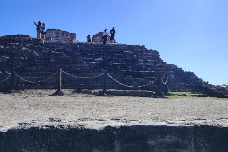 Bacalar: Ichkabal mayan temples & boat tour. Ichkabal only mayan temples guided tour.