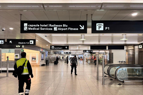 Zurich Airport & City: Scenic Transfer with Lake Photo Stop