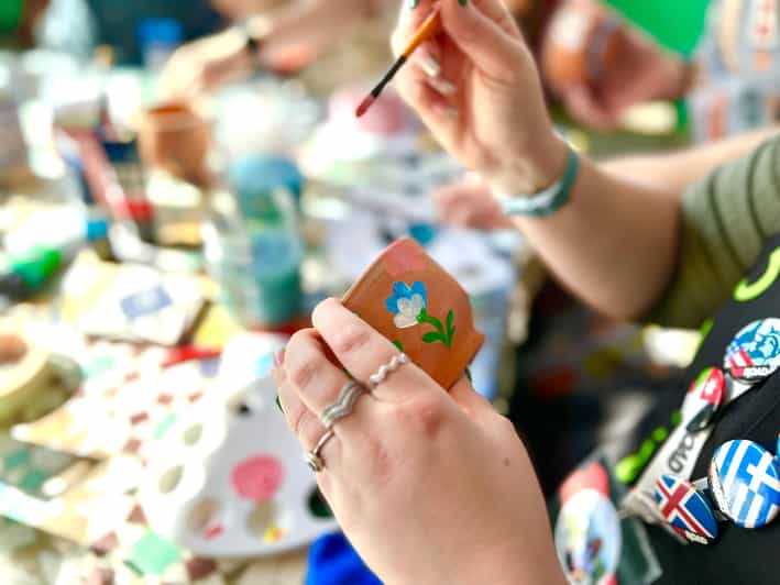 Peinture créative sur poterie de Fès - arts