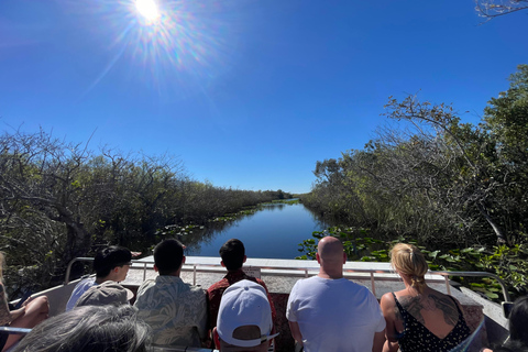 Miami Beach: 60 min Airboat, transfer i sanktuarium dzikich zwierzątEverglades