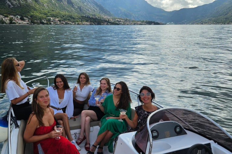 Speed Boat Tour to Blue Cave, Lady of Rocks and Mamula