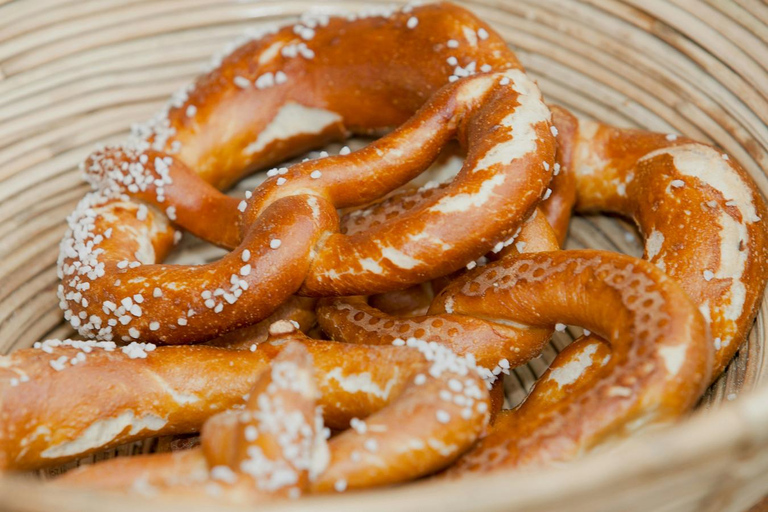 Food tour, city tour with tastings through Colmar Food tour, city tour with tastings through Colmar