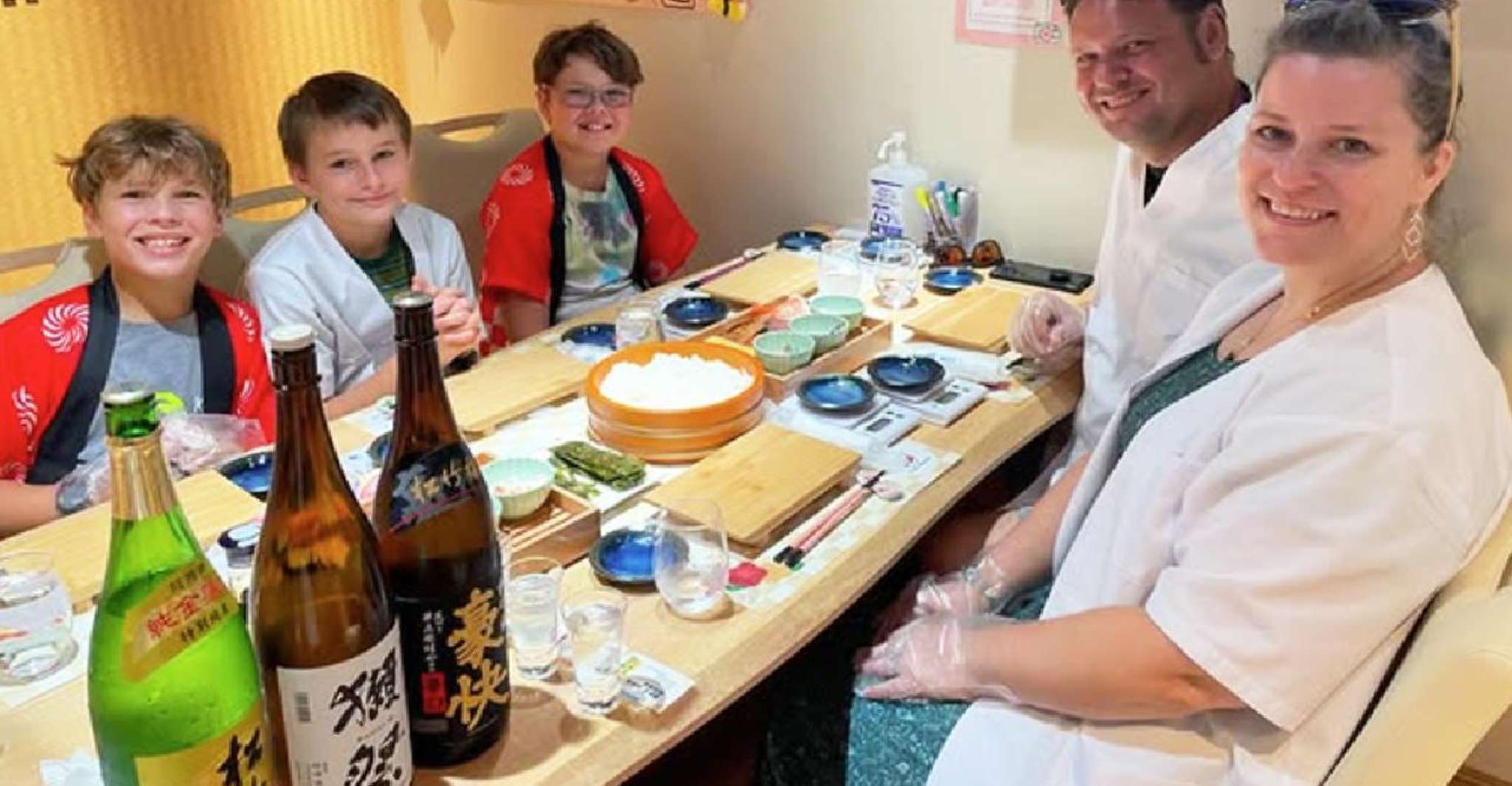 Kyoto: Hands-on Sushi Making Experience photo 8