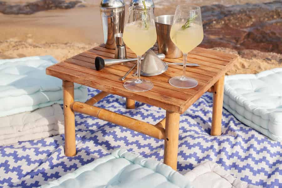 Mykonos: Cocktailkurs an einem abgelegenen Strand. Foto: GetYourGuide Mykonos: Cocktailkurs an einem abgelegenen Strand. Foto: GetYourGuide