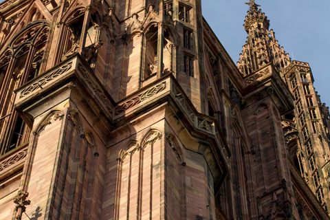 Strasbourg: Notre-Dame Cathedral Guided Walking Tour Notre-Dame Cathedral Guided Tour in Spanish