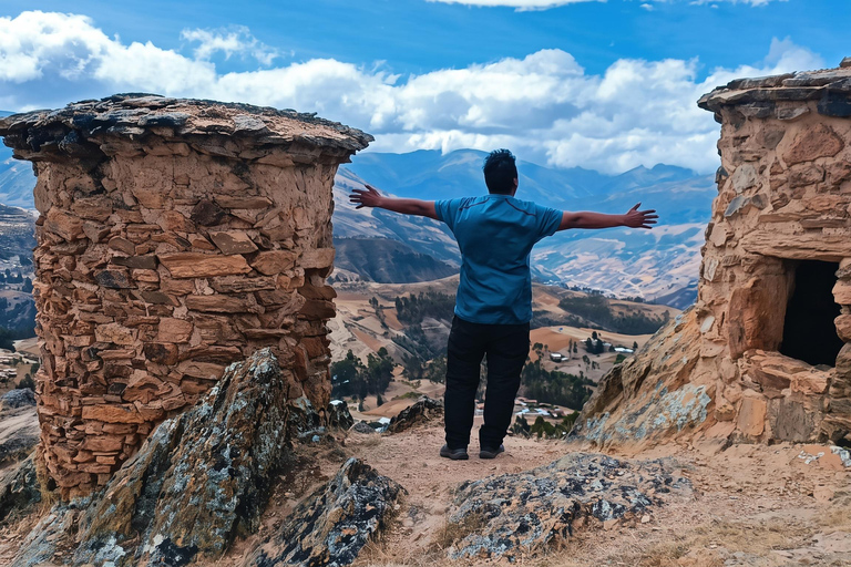 From Cusco: Manu National Park 4-Day Wildlife Expedition