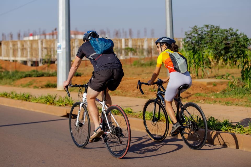 En Bici Y Descubre Las Joyas Ocultas De Kigali GetYourGuide