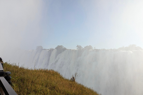 Livingstone: Victoria Falls Evening Guided Tour