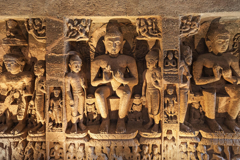 Viagem de táxi acessível de Aurangabad para as grutas de Ajanta e Ellora