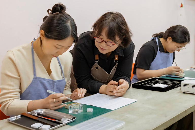 Seoul: Korean Alphabet Silver Jewelry-Making Workshop