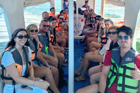 Palawan: El Nido to Coron 3-Day Group Boat Expedition