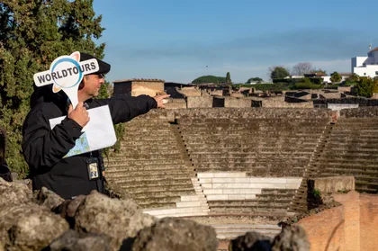 Von Neapel aus: Pompeji & Amalfiküste Tagestour mit Mittagessen