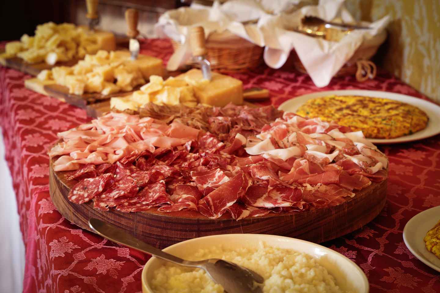 Modena: Balsamic Lunch with Vinegar Cellar Tour and Tasting