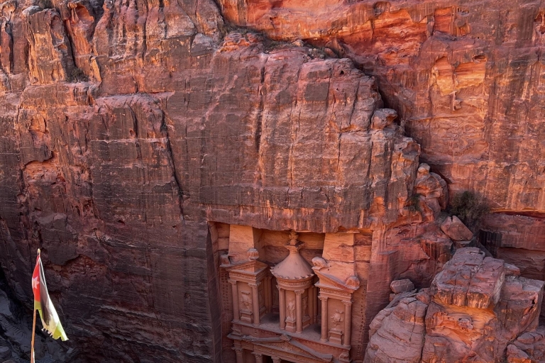 Vanuit Amman: Hele dag - Petra & Wadi-rum TourDagtocht naar Petra en Wadi Rum met toegangsprijzen