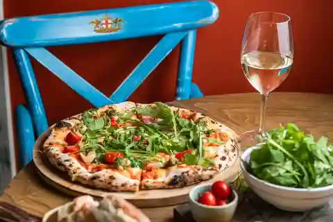 Genoa: Food and Wine Tasting Walking Tour