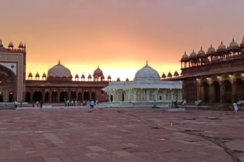 4-dniowa luksusowa wycieczka do Indii po Złotym Trójkącie z DelhiWycieczka samochodem i kierowcą z przewodnikiem