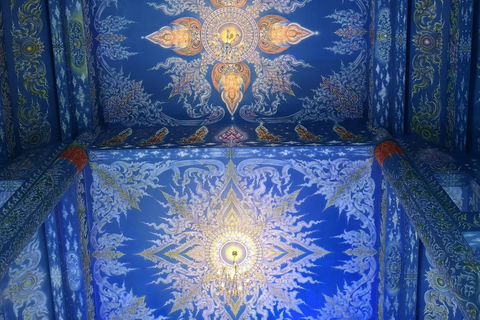 Chiang Mai> Chiang Rai Temples(White/Red/Blue) Day Tour