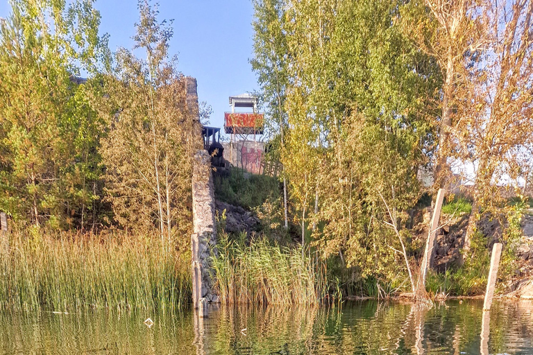 Rummu Quarry SUP & Snorkel Tour with Transfer from Tallinn