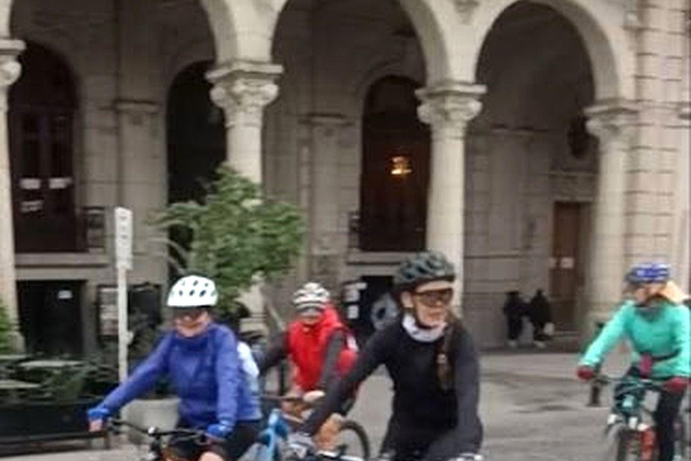 Salta: Guided City Bike Tour with Local Guide