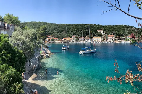 Kefalonia: Ithaca Cruise from Poros Port with Swim Stops