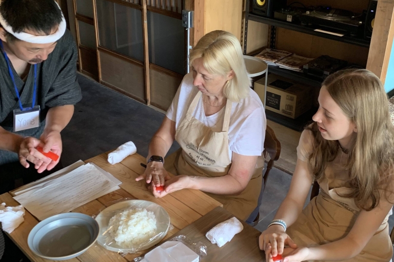Sushi Making Class in Kyoto and eat your Sushi for lunch
