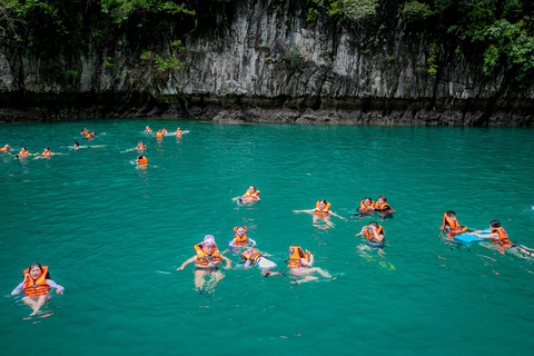 Phi Phi: Ein Tag Schnellboot zur Maya Bay mit Schnorcheln