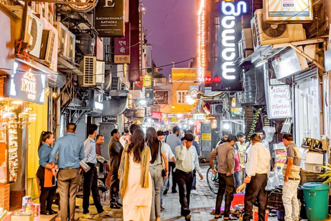 Delhi: tour de compras privado y personalizado con una guía femeninaDelhi: tour de compras personalizado con una asesora