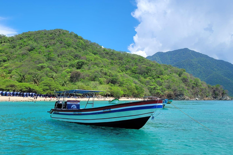 Santa Marta: Full Tour to Tayrona Park with a Swim in Cabo San Juan