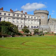 Dublin:Fast-Entry Book of Kells & Dublin Castle Bespoke Tour