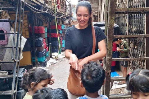 Dharavi Slumdog Millionaire Tour-See the real Slum by Local