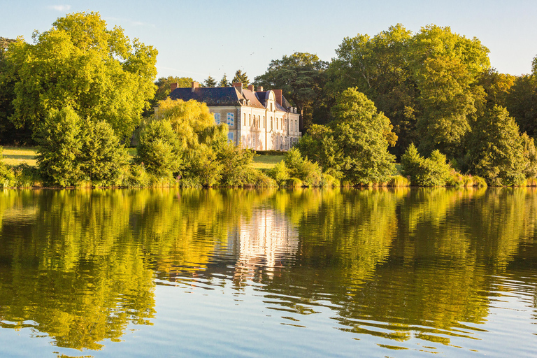 Nantes: 3-hour cruise on the Erdre aboard the Na Boa boat